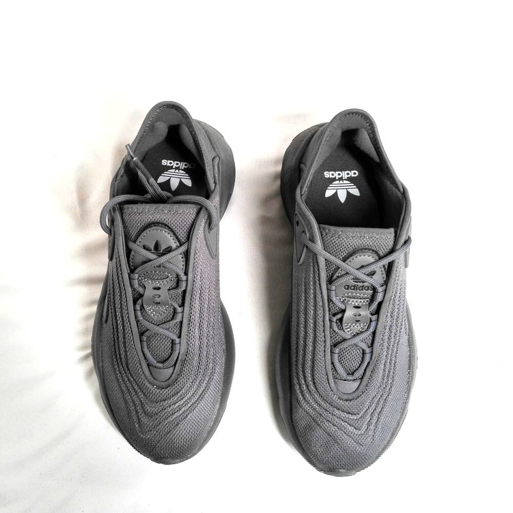Adidas Ozelia Triple Grey Sneakers Women’s Size 6 Chunky Y2K Running Shoes